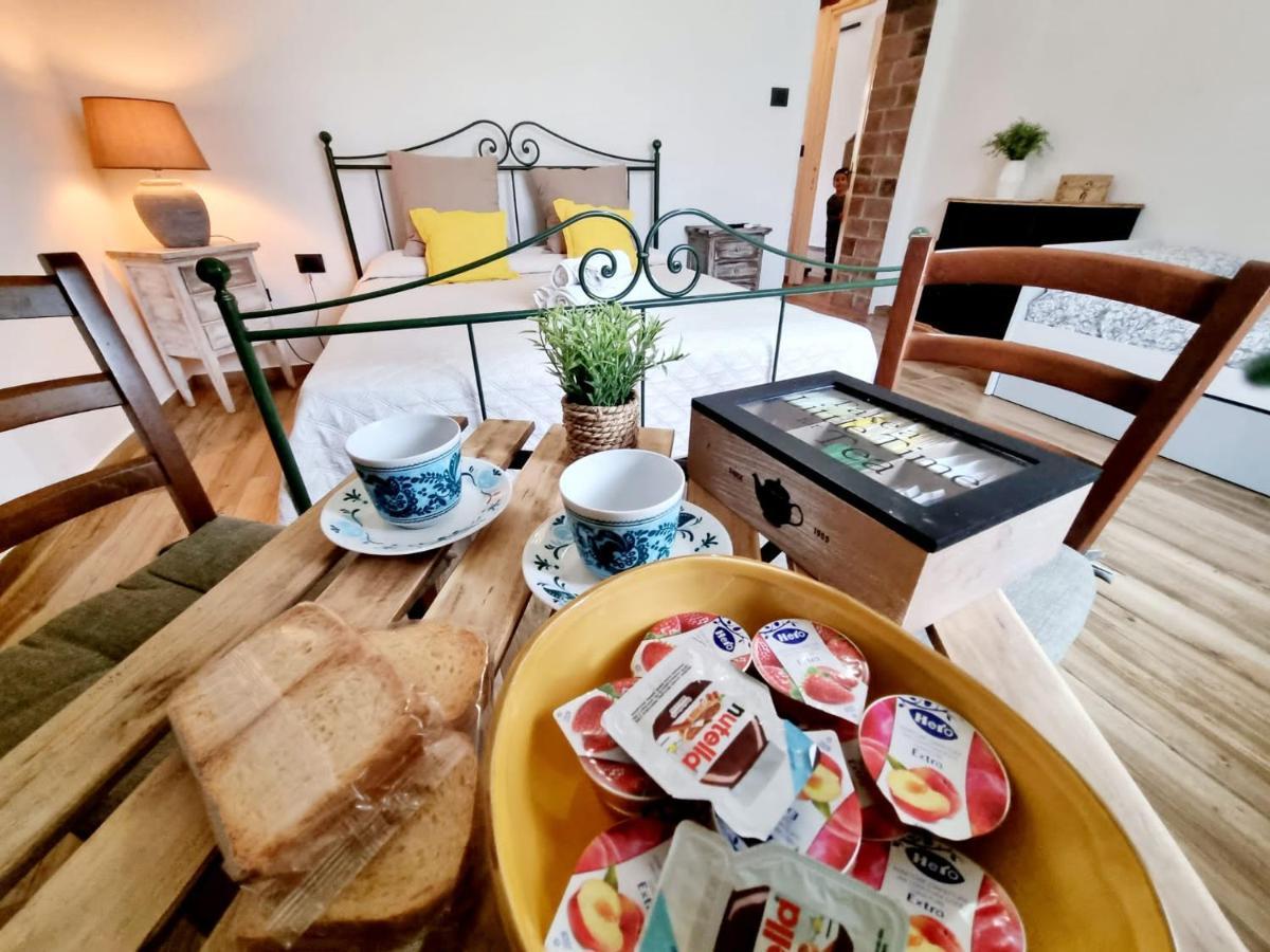 Da Laura Hotel Bottidda Kültér fotó