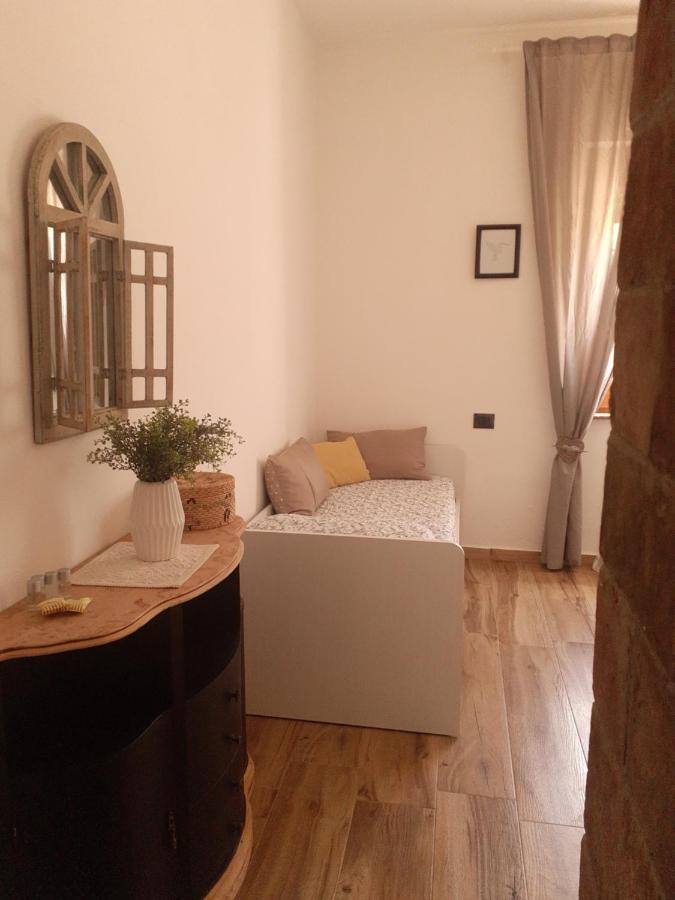Da Laura Hotel Bottidda Kültér fotó